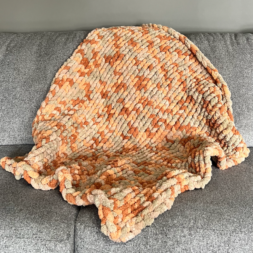 Small Chunky Knit Blanket - Ready to Ship